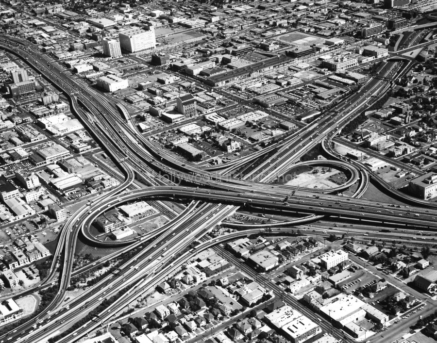 Los Angeles Freeway 1961.jpg